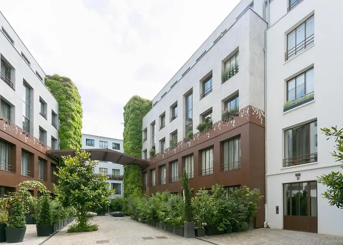 Bastille Liberty * Parijs